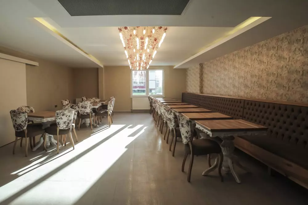 Royal Milano Hotel Van - Mehrparvaz-3961